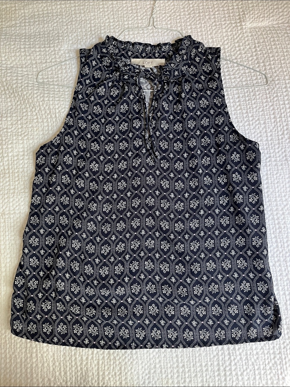LOFT Navy and White Sleeveless Tie-Neck Blouse